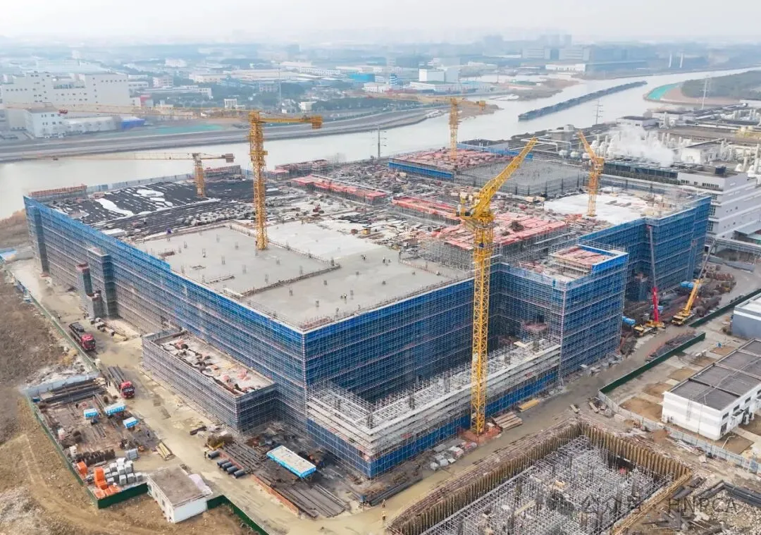 祝贺！沪电股份高端项目提前封顶